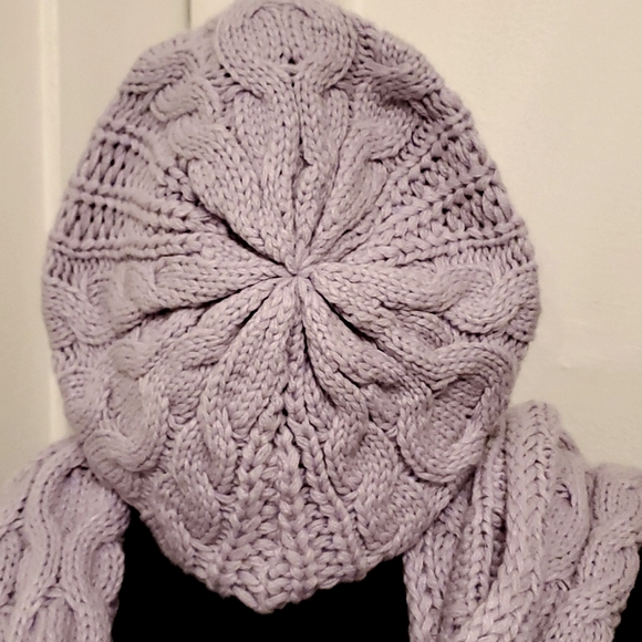Knitted Scarf and Baret Beanie Lavender - Picture 2 of 8